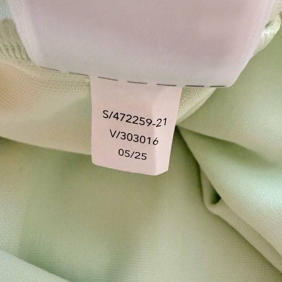 Athleta Seesaw Seasoft Mid Rise Straight Pant Honeydew Green NWT $99 - Picture 14 of 14